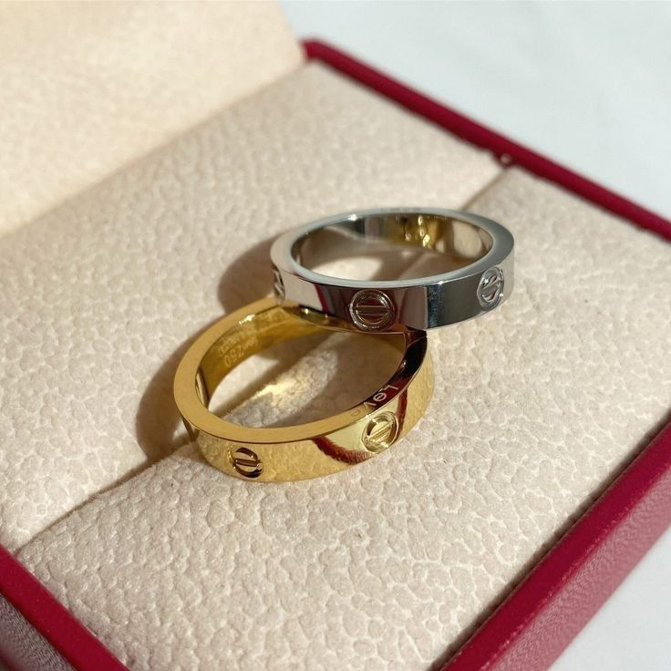 Ring Love CR Gold